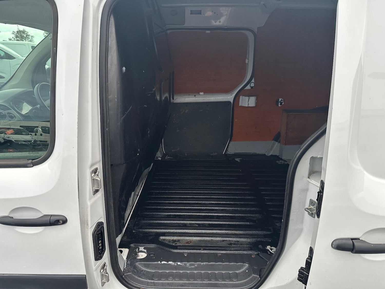 Used Nissan NV250 2021 for sale - 77029109: Photo 18