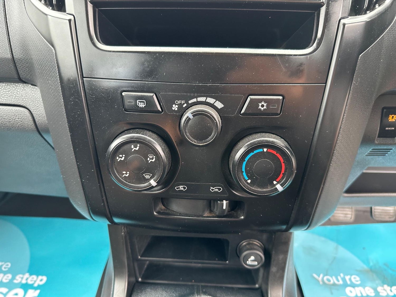 Used Isuzu D-Max 2020 for sale - 76989324: Photo 24