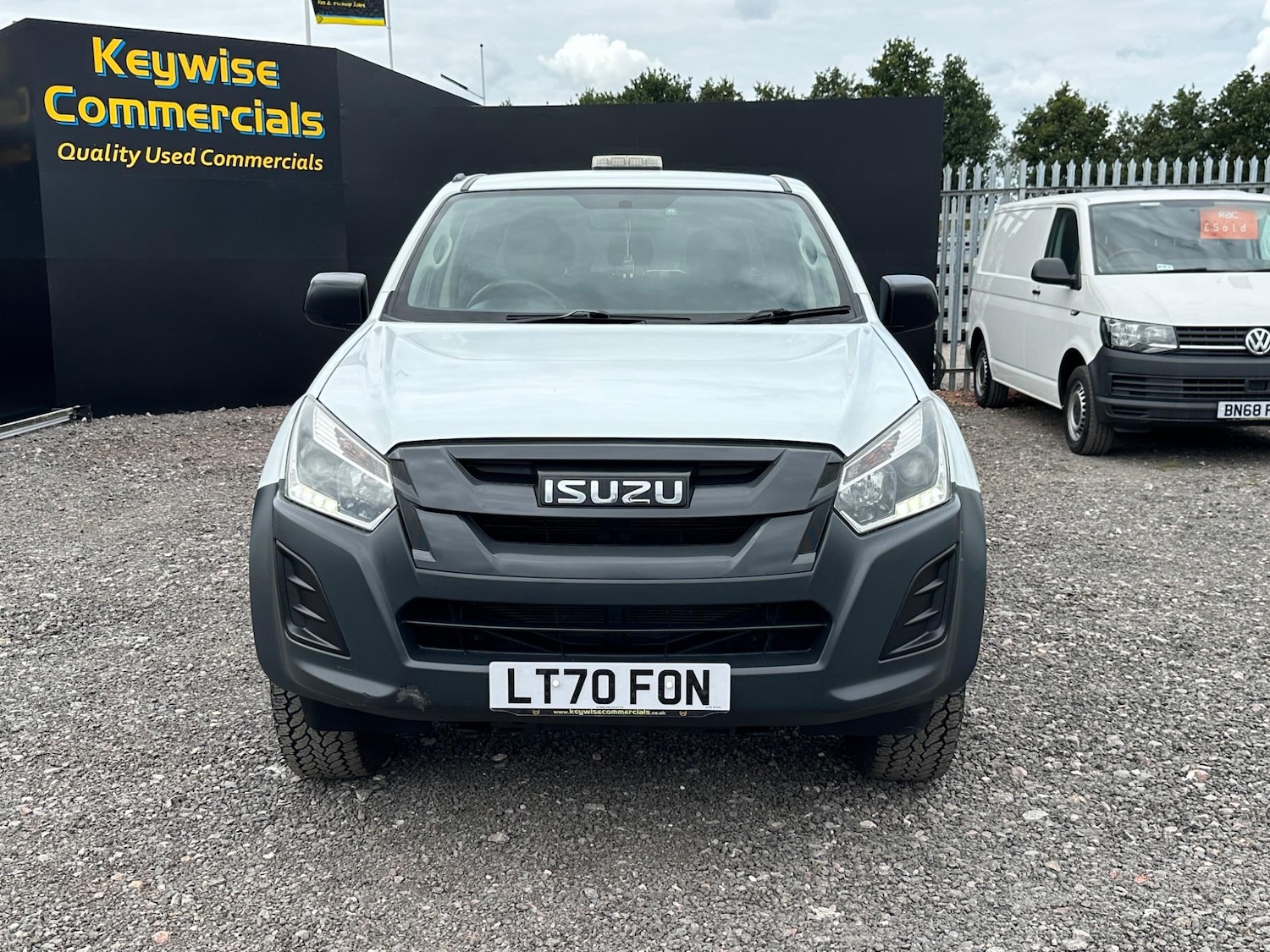 Used Isuzu D-Max 2020 for sale - 76989324: Photo 5