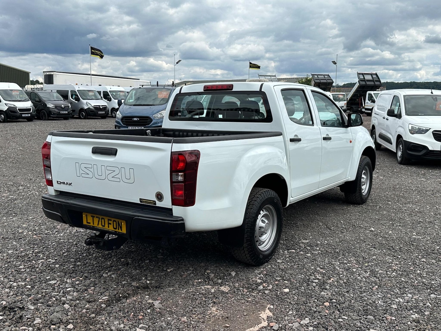 Used Isuzu D-Max 2020 for sale - 76989324: Photo 8
