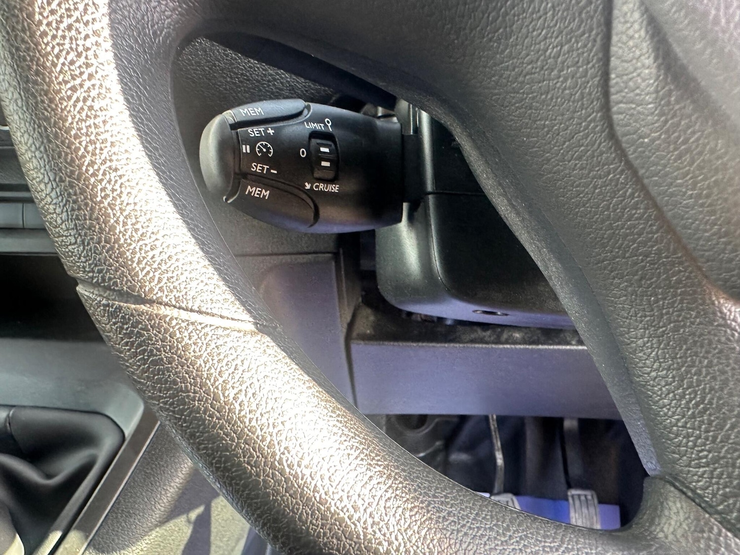 Used Peugeot Expert 2023 for sale - 77657578: Photo 28