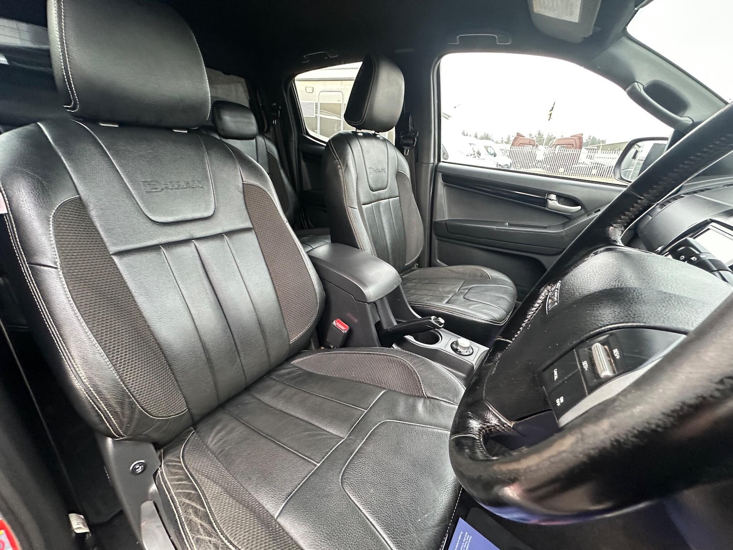 Used Isuzu D-Max 2016 for sale - 77993002: Photo 14