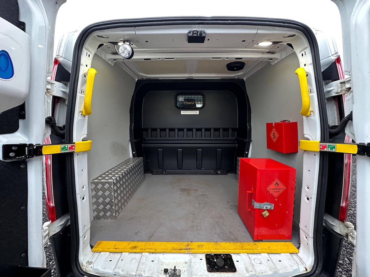 Used Ford Transit Custom 2018 for sale - 77613077: Photo 16