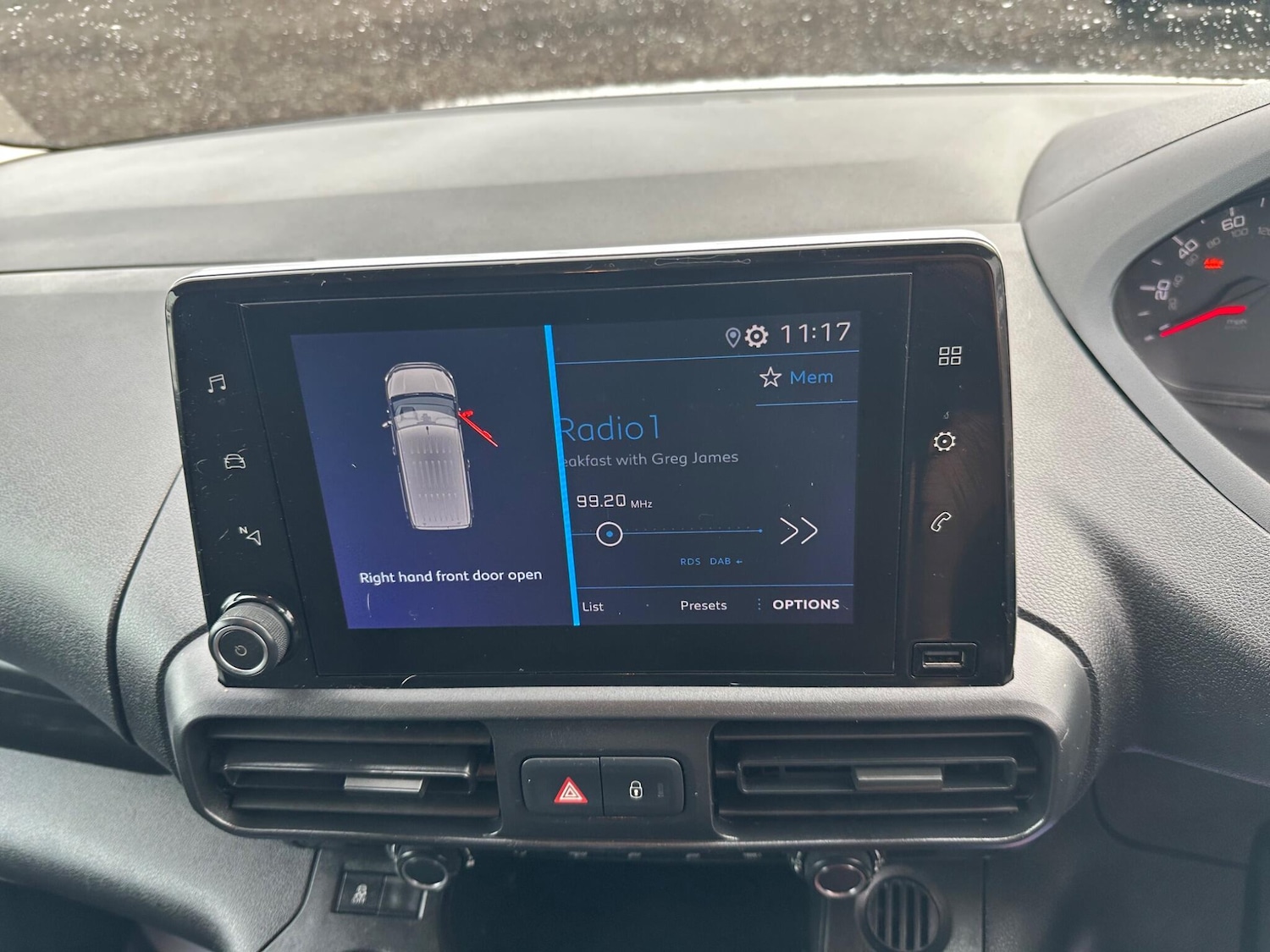 Used Peugeot Partner 2019 for sale - 76995120: Photo 23