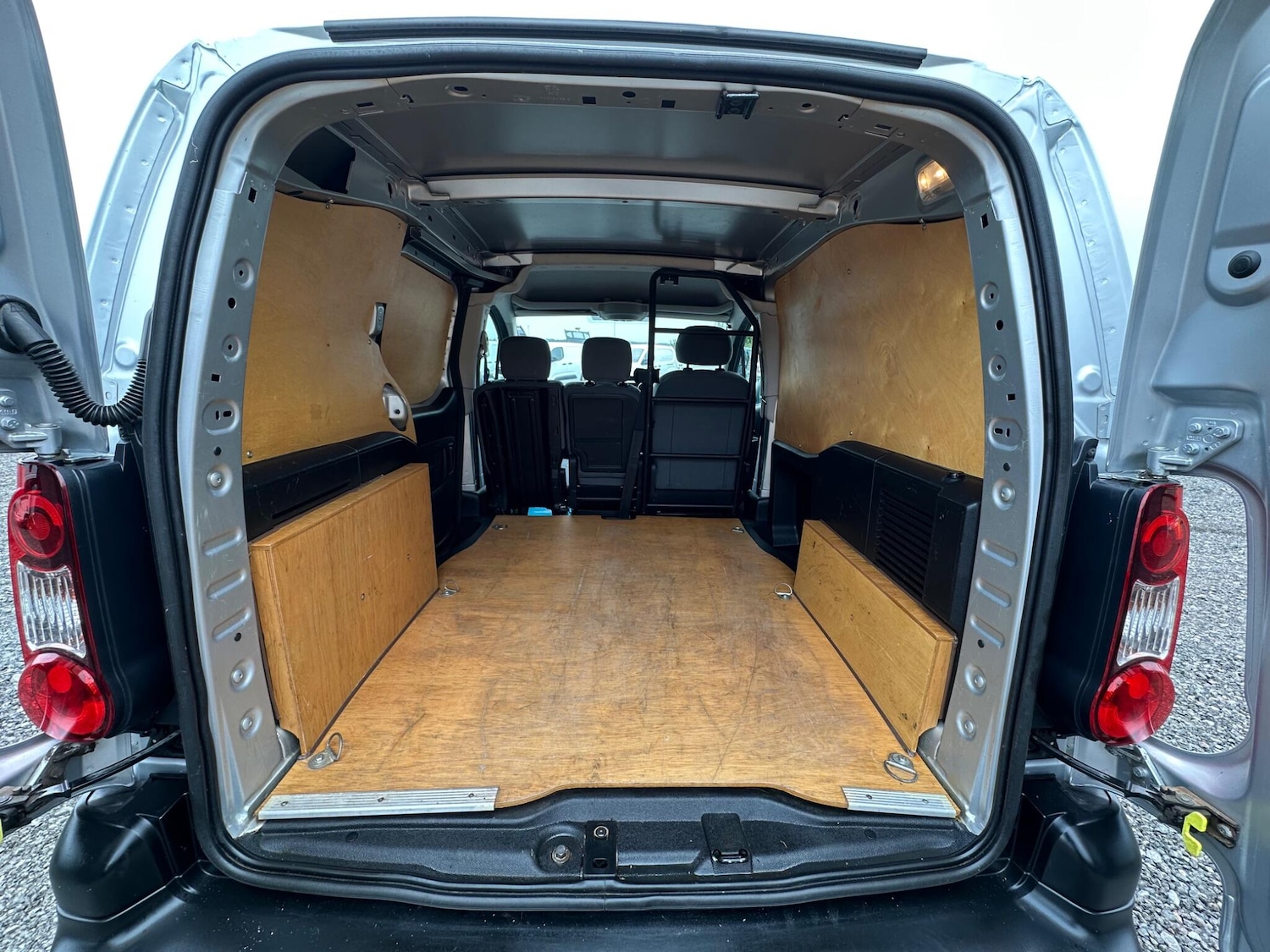 Vehicle 25