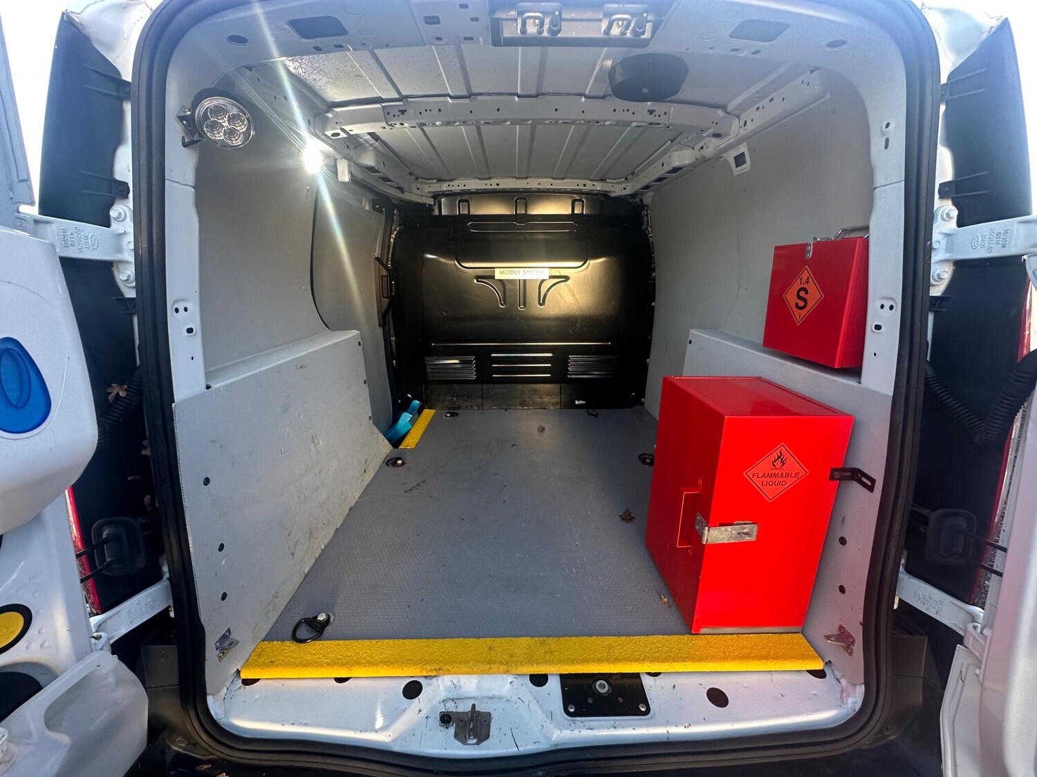 Used Ford Transit Connect 2019 for sale - 76689559: Photo 15