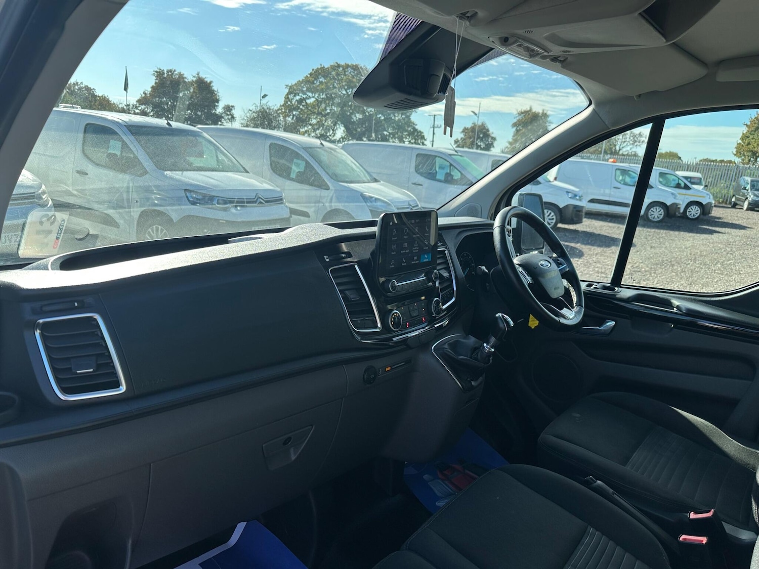 Used Ford Transit Custom 2022 for sale - 76989725: Photo 17