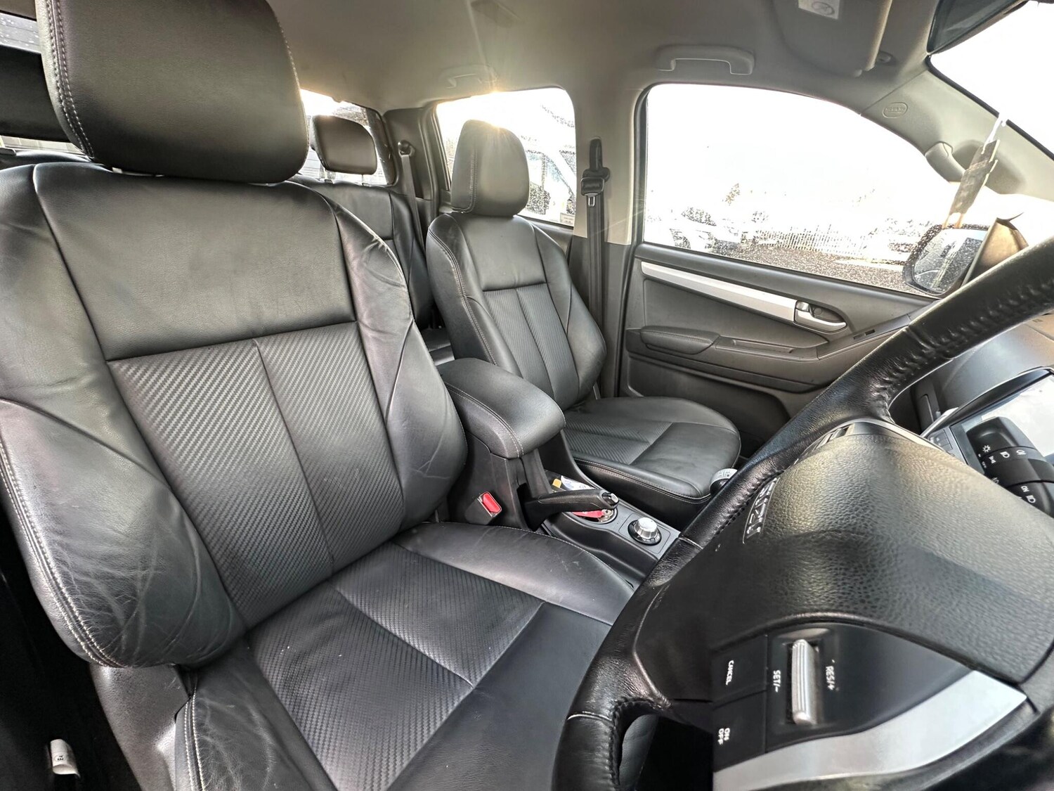 Used Isuzu D-Max 2018 for sale - 76327273: Photo 14