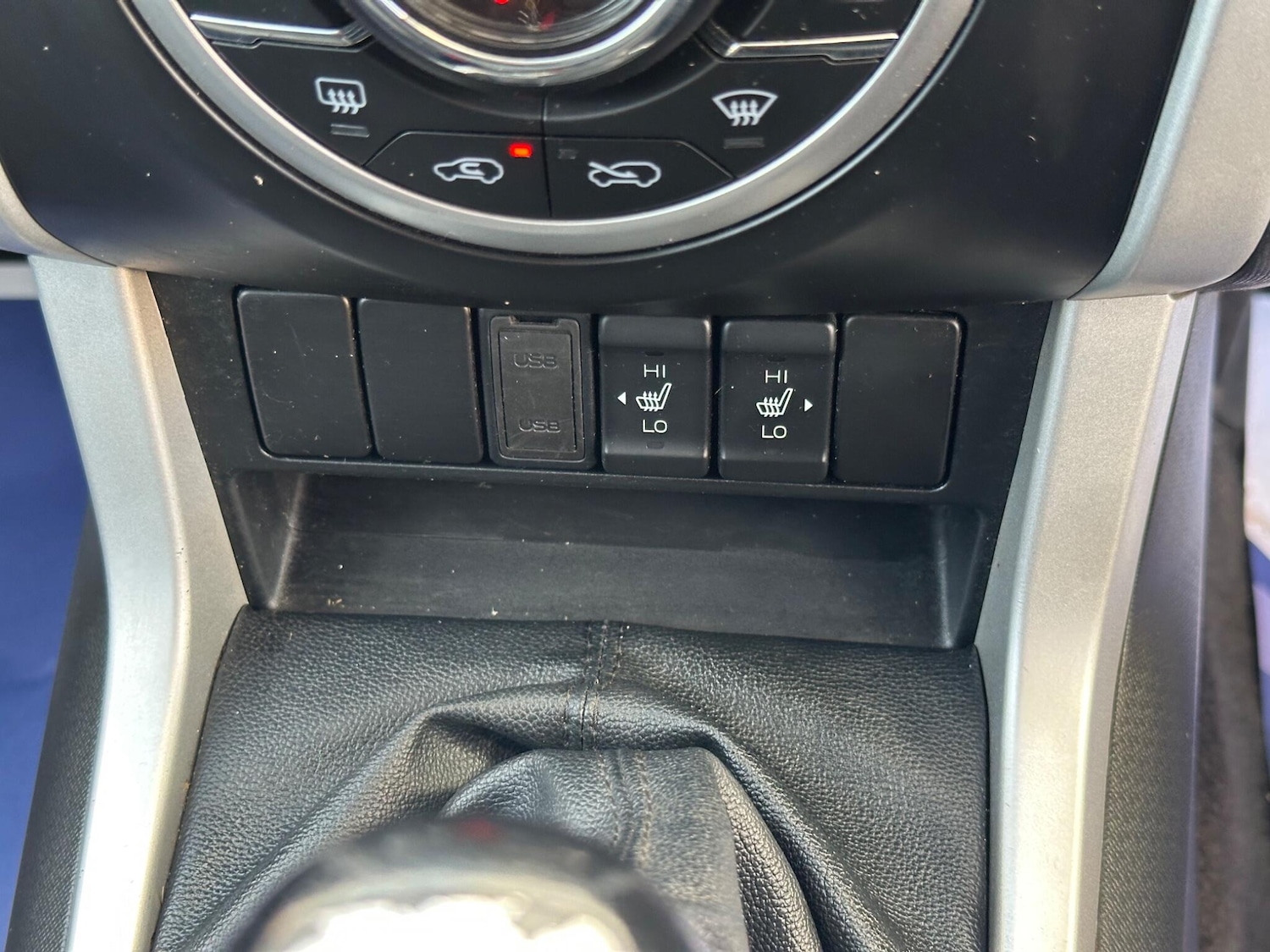 Used Isuzu D-Max 2018 for sale - 76327273: Photo 27