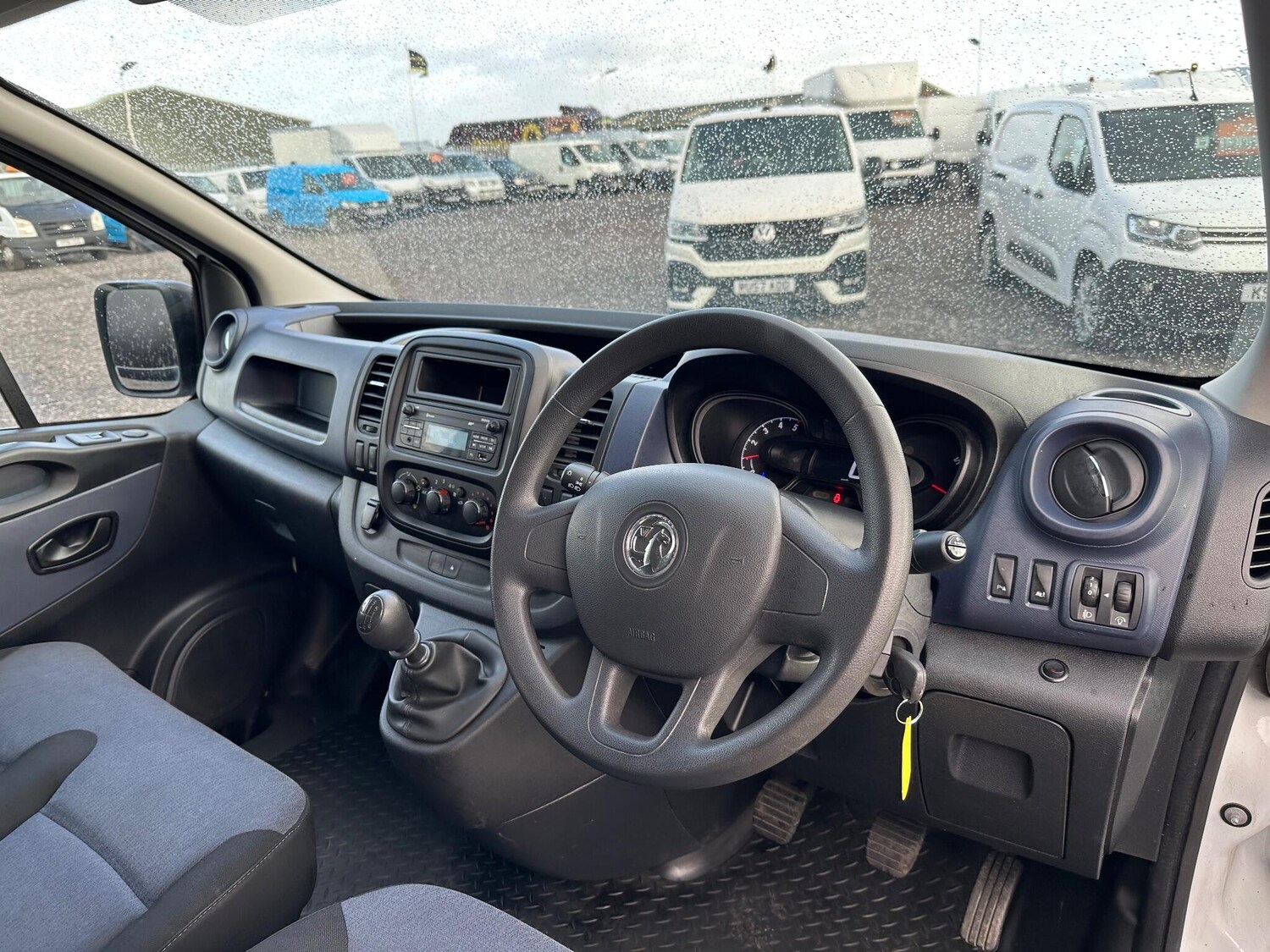Used Vauxhall Vivaro for sale - 77574160: Photo 12