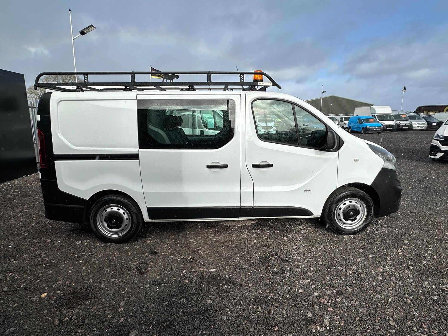 Used Vauxhall Vivaro for sale - 77574160: Photo 9