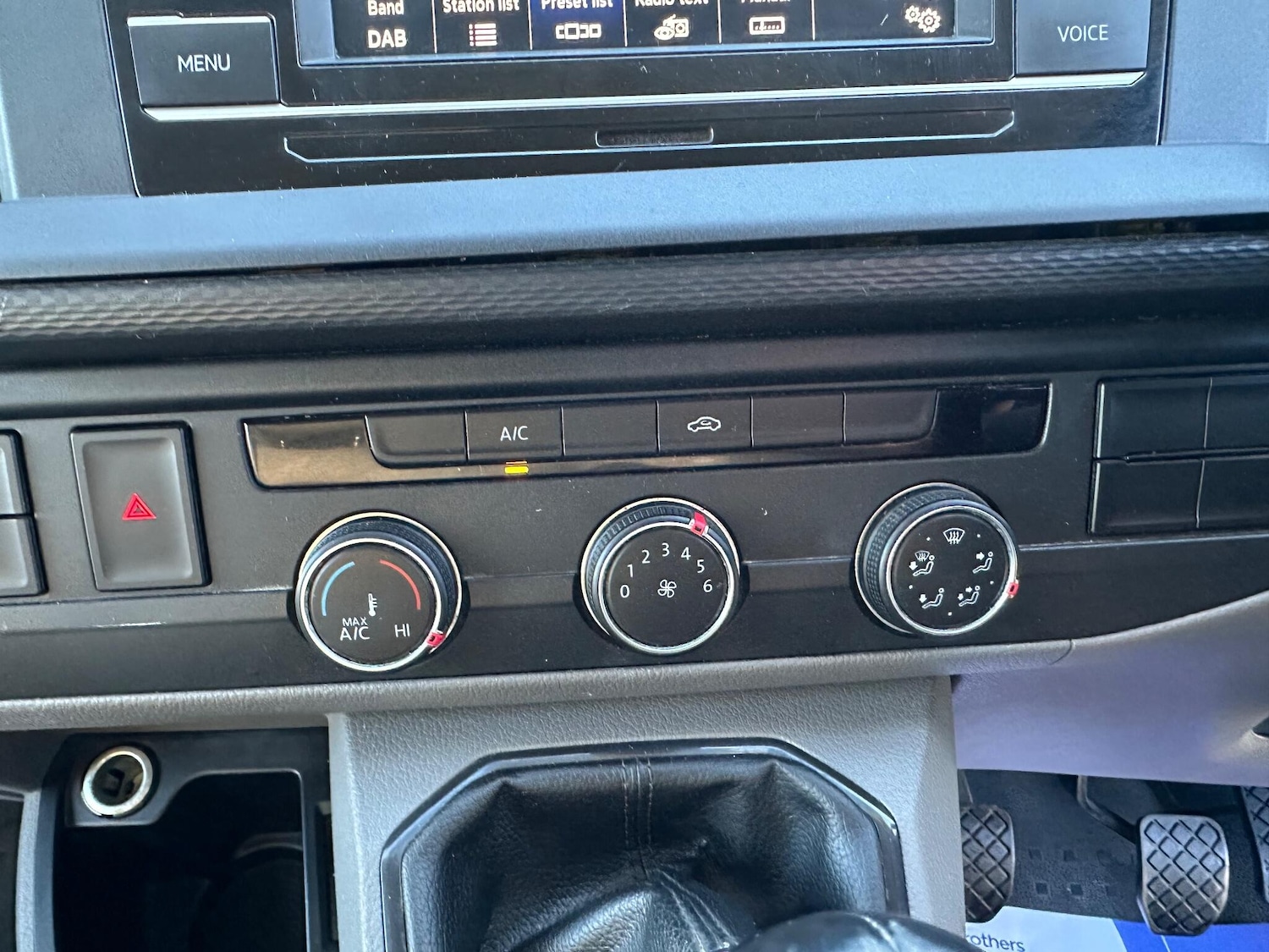 Used Volkswagen Transporter 2020 for sale - 77230603: Photo 24