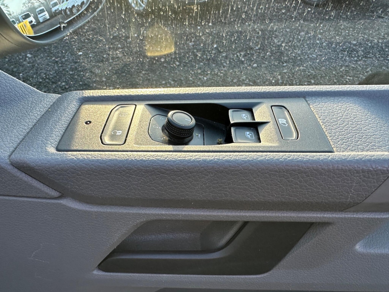 Used Volkswagen Transporter 2020 for sale - 77230603: Photo 29