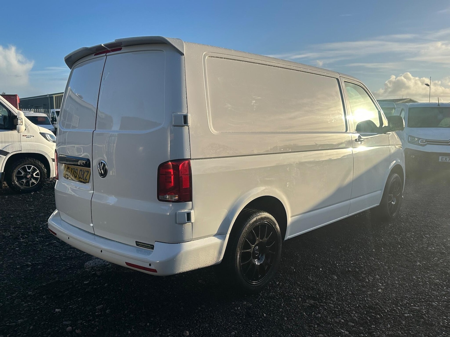 Used Volkswagen Transporter 2020 for sale - 77230603: Photo 9