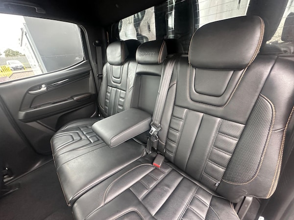 Used Isuzu D-Max 2018 for sale - 76283049: Photo 18