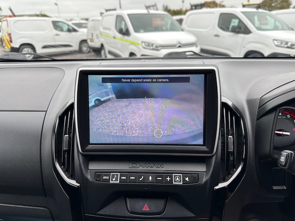 Used Isuzu D-Max 2018 for sale - 76283049: Photo 23
