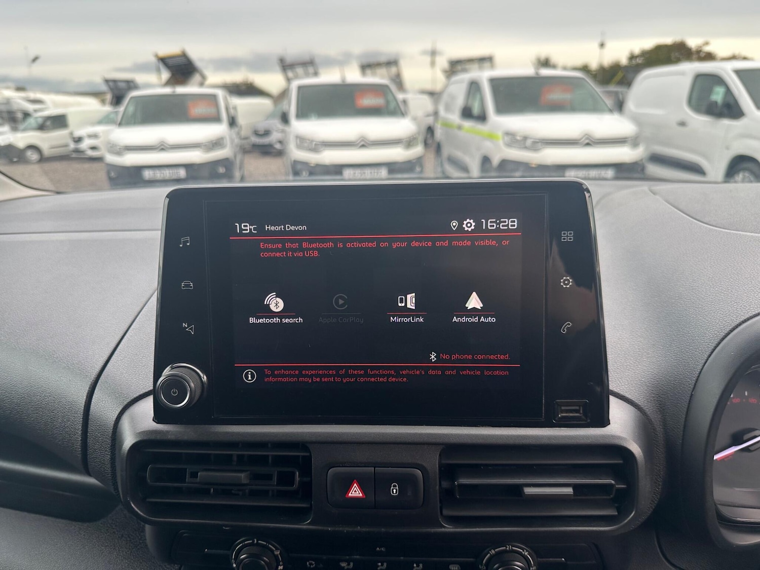 Used Citroen Berlingo 2020 for sale - 76997856: Photo 21