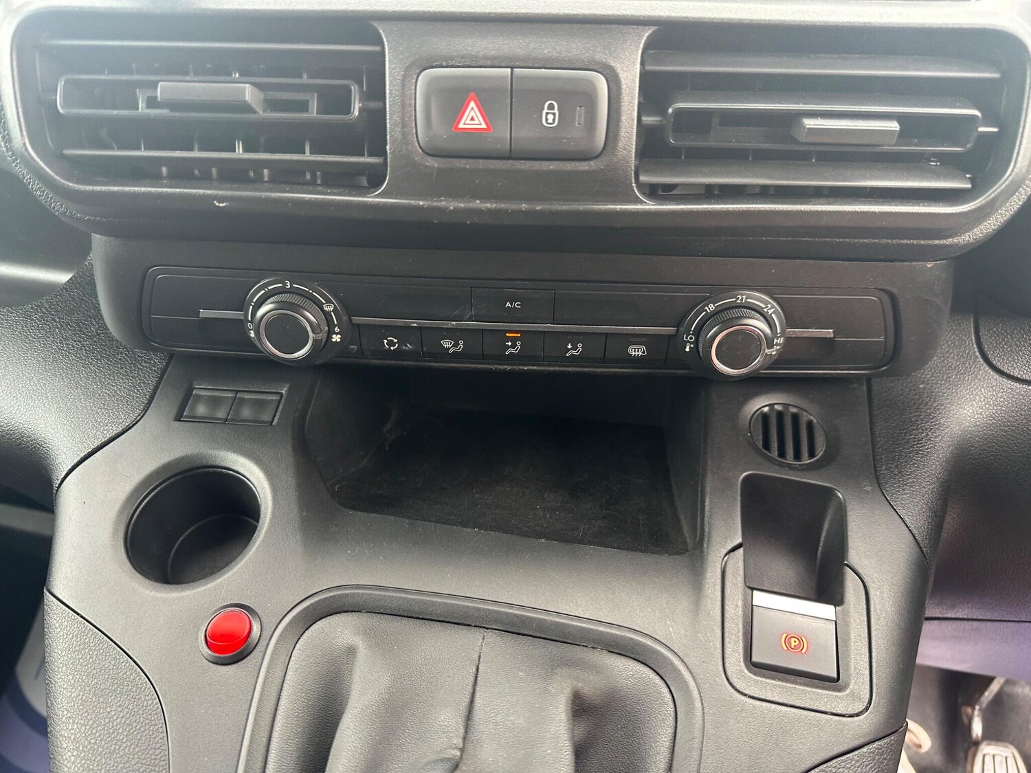 Used Citroen Berlingo 2020 for sale - 76997856: Photo 22