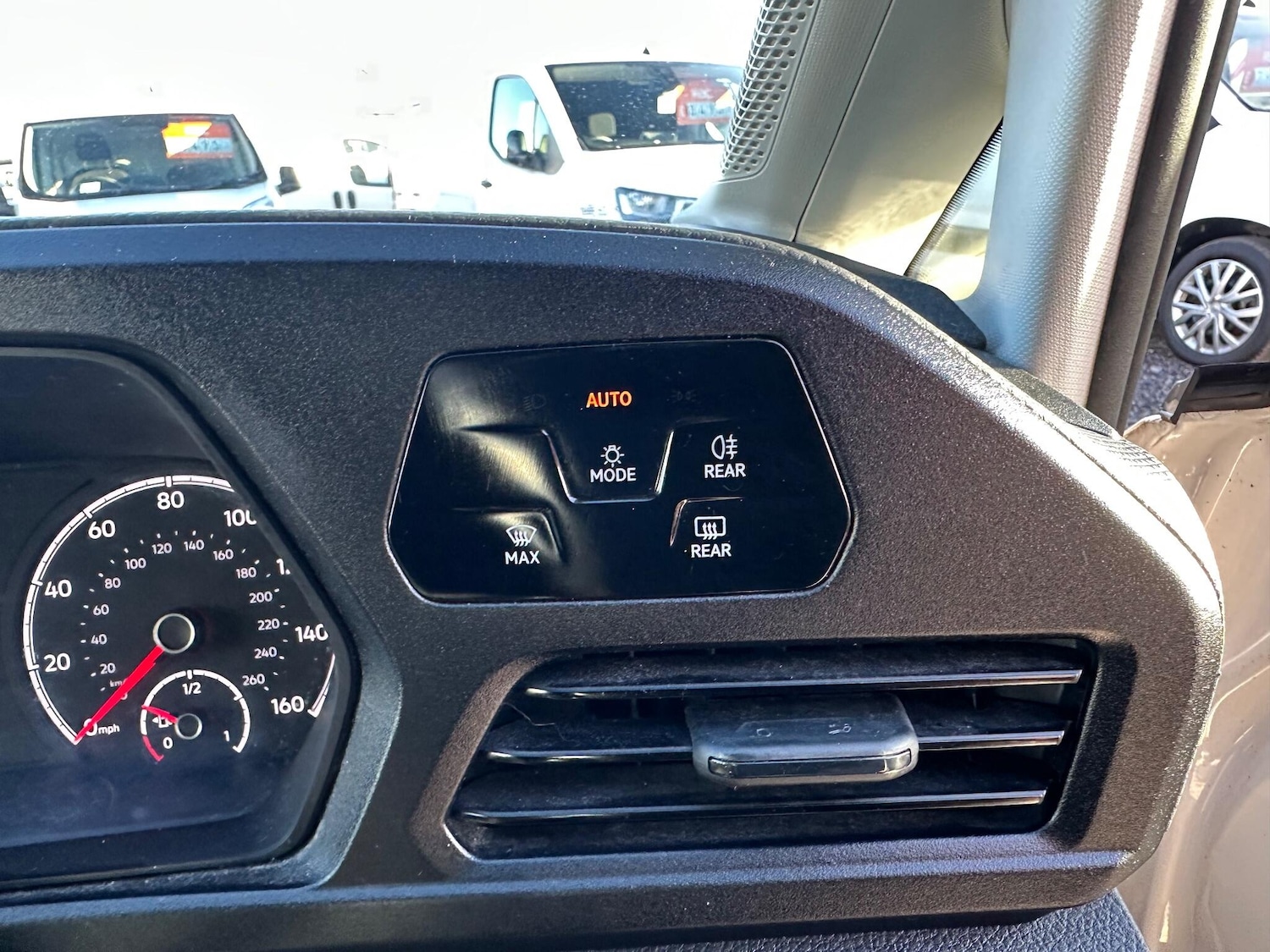 Used Volkswagen Caddy Maxi 2021 for sale - 76976678: Photo 20