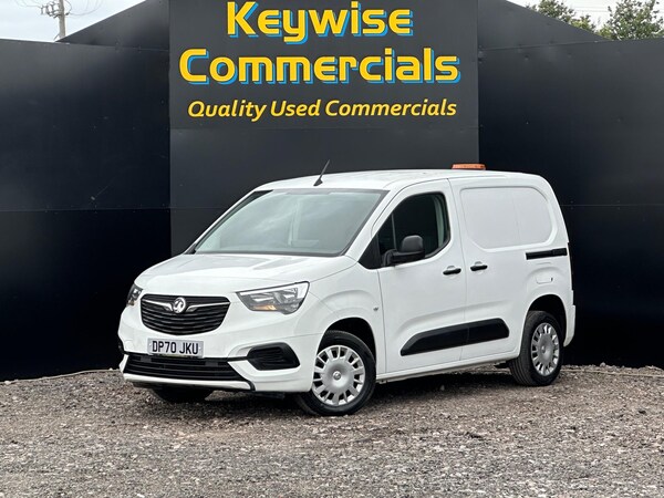 Used Vauxhall Combo 2020 for sale - 75268316: Photo 1