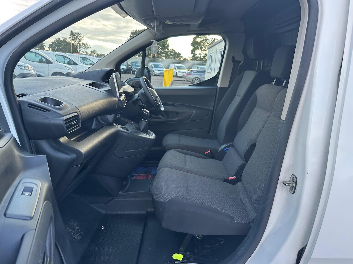 Used Peugeot Partner 2021 for sale - 77109280: Photo 19