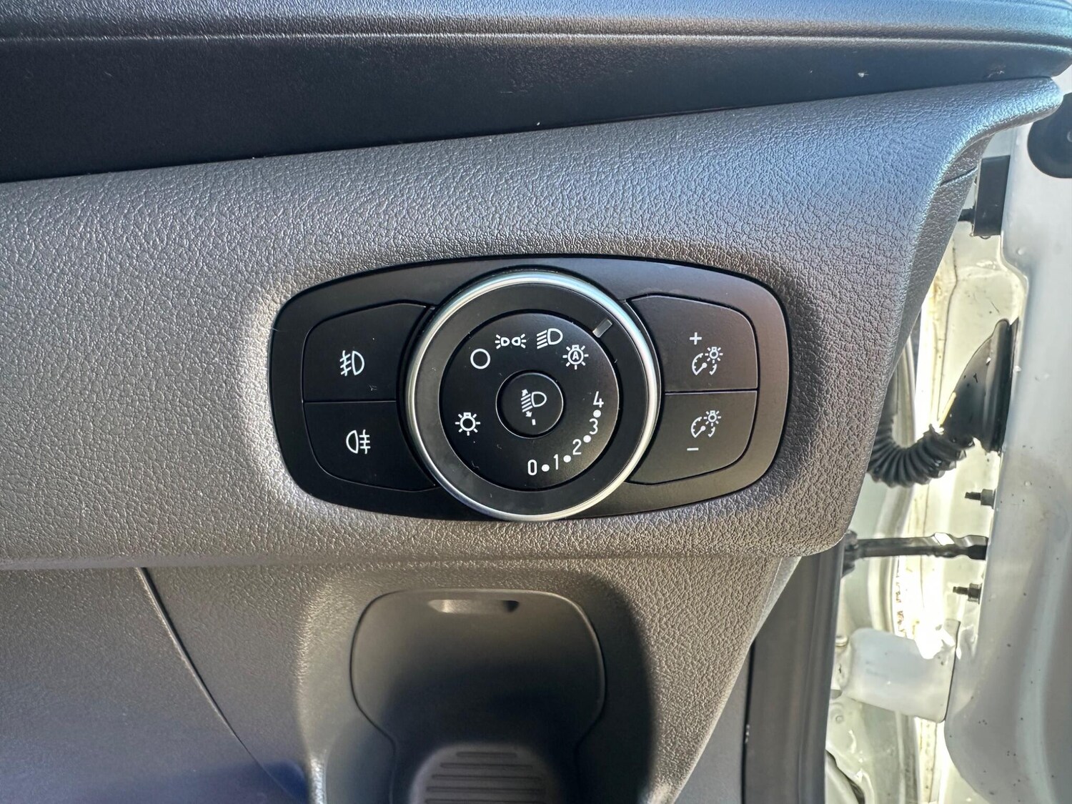 Used Ford Transit Custom 2022 for sale - 76121863: Photo 30