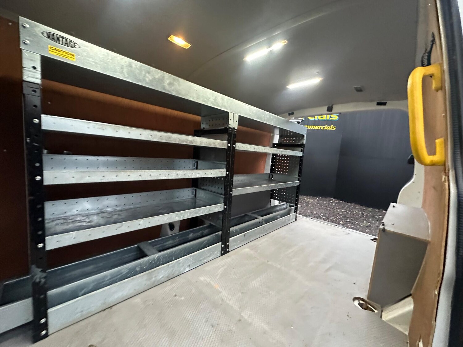 Used Volkswagen Transporter 2019 for sale - 76976532: Photo 20