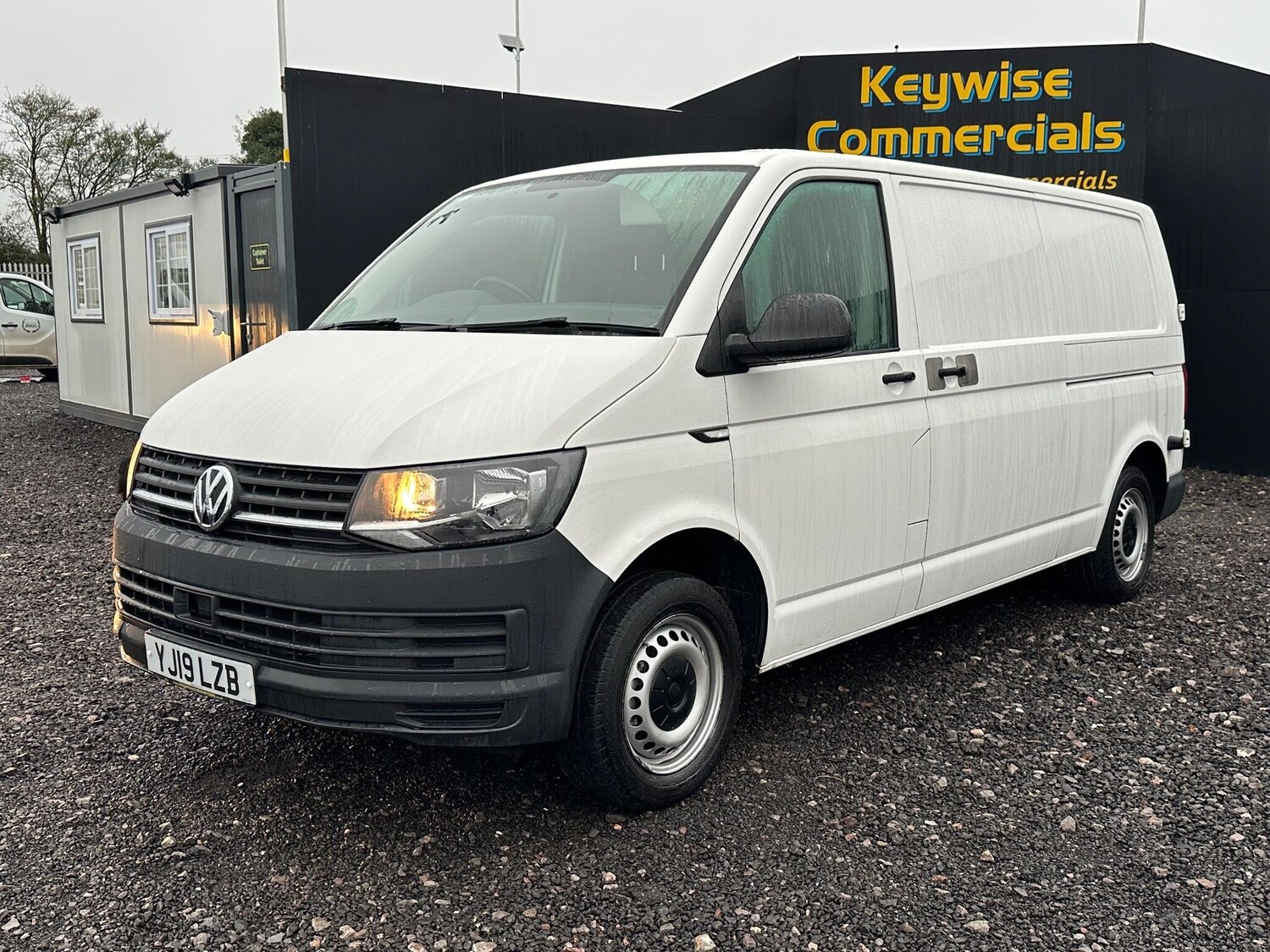 Used Volkswagen Transporter 2019 for sale - 76976532: Photo 5