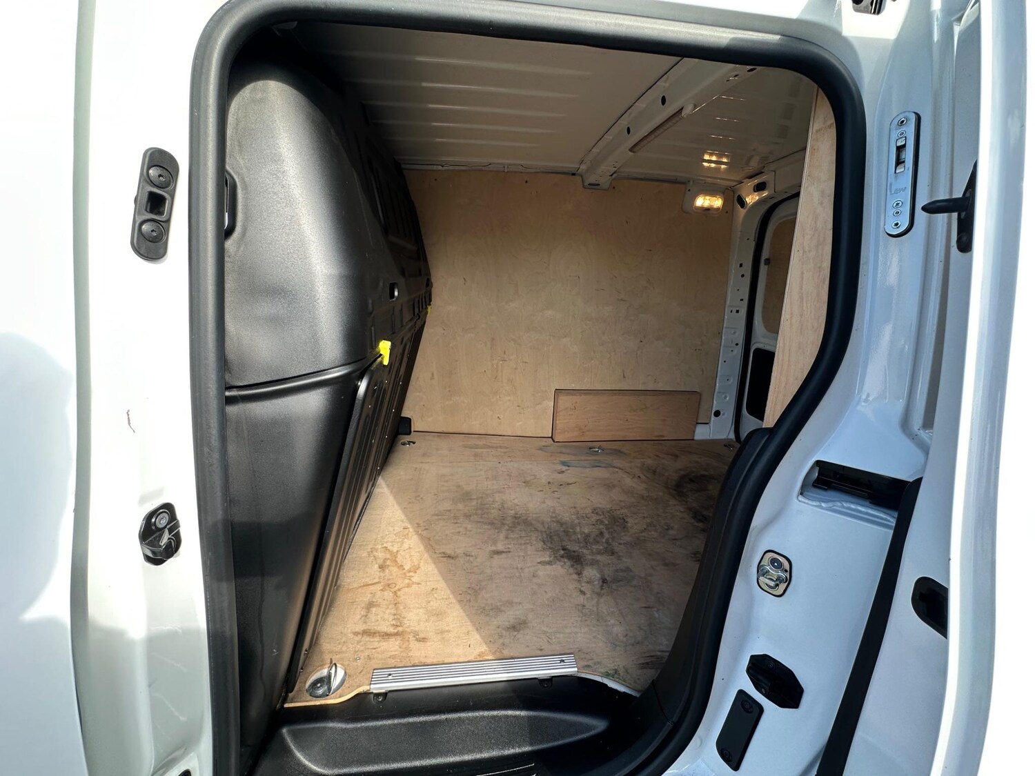 Vehicle 29