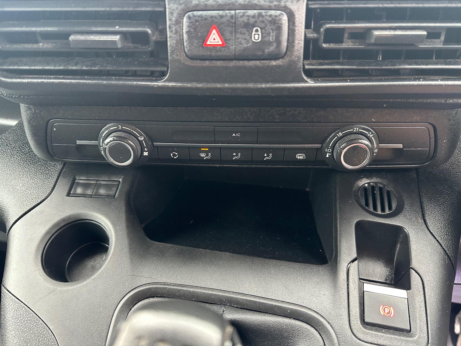 Used Peugeot Partner 2021 for sale - 77268113: Photo 23