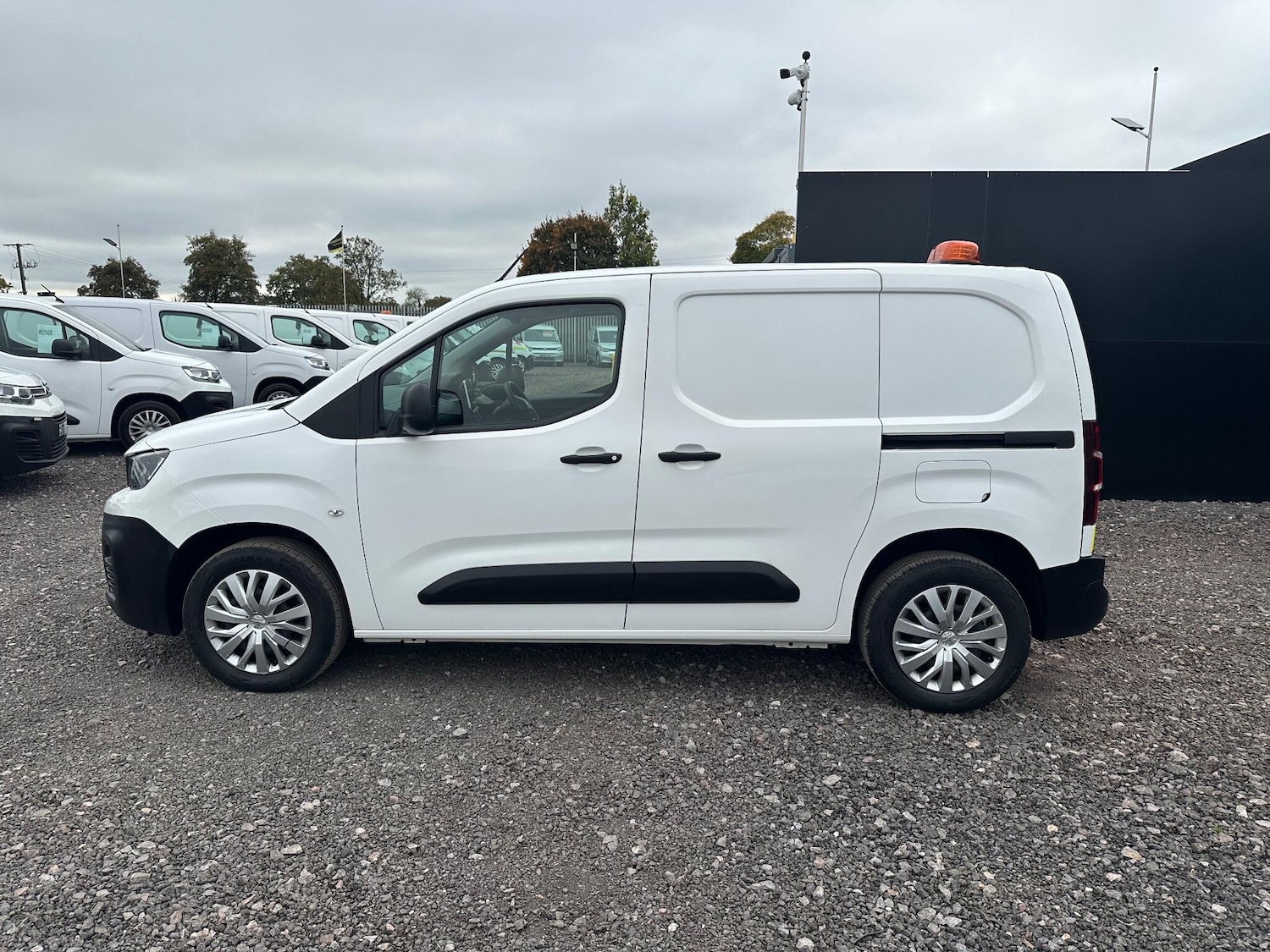 Used Peugeot Partner 2021 for sale - 77268113: Photo 5