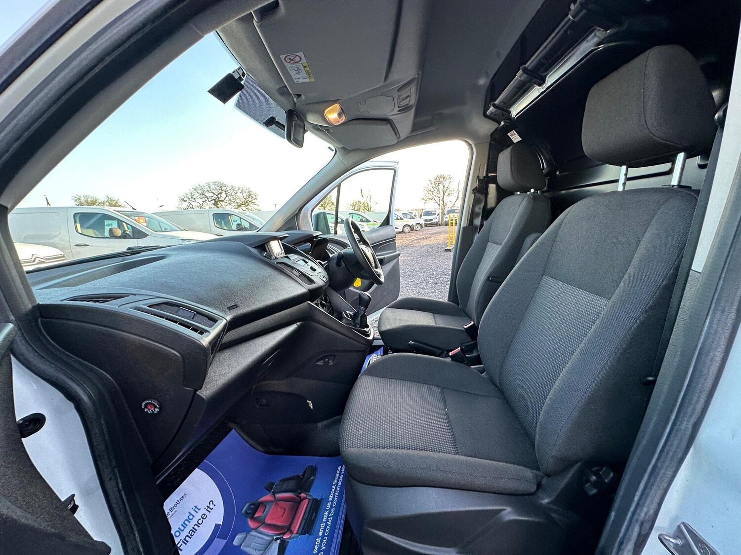 Used Ford Transit Connect 2017 for sale - 77969845: Photo 21