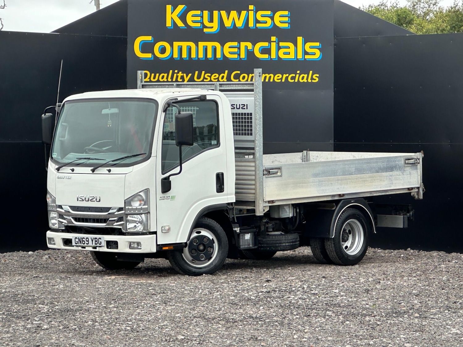 Used Isuzu Other 2020 for sale - 76886671: Photo 1