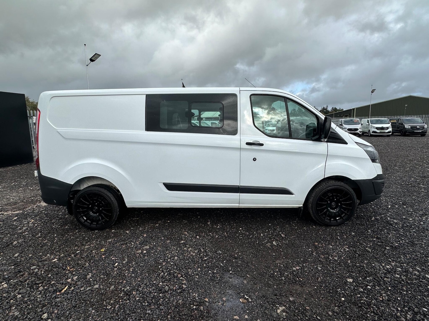 Used Ford Transit Custom 2017 for sale - 76432552: Photo 10