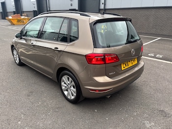 Used Volkswagen Golf SV 2017 for sale - 79137787: Photo
