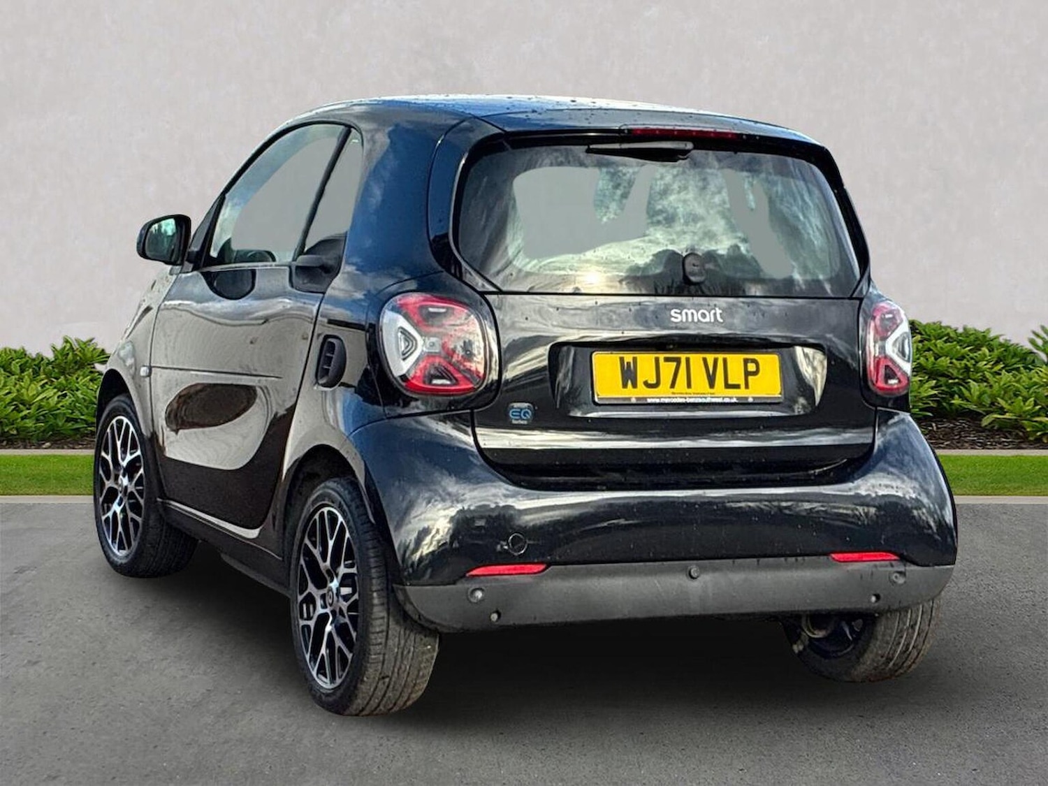 Used smart fortwo 2021 for sale - 76831972: Photo 2