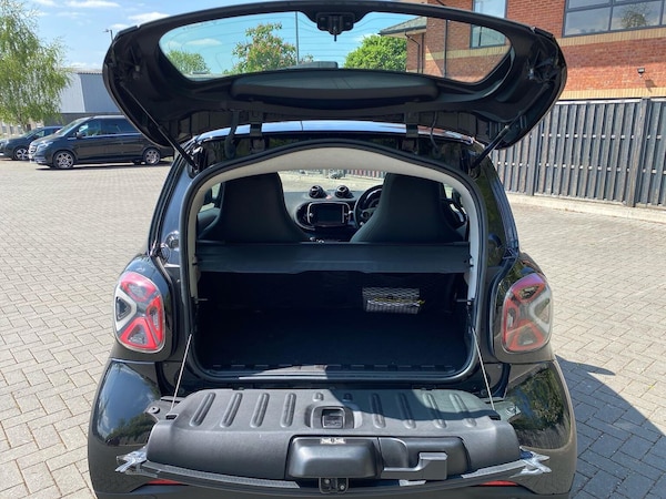 Used smart fortwo 2022 for sale - 76324638: Photo 16