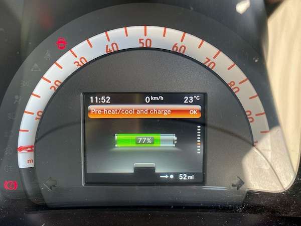 Used smart fortwo 2022 for sale - 76324638: Photo 38