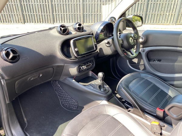 Used smart fortwo 2022 for sale - 76324638: Photo 7