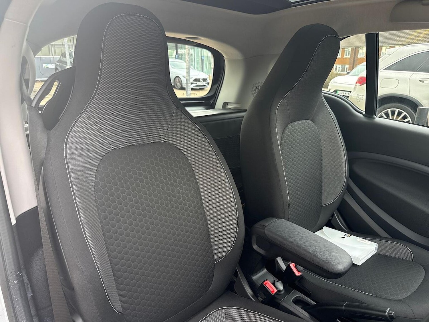 Used smart fortwo 2021 for sale - 76324640: Photo 16