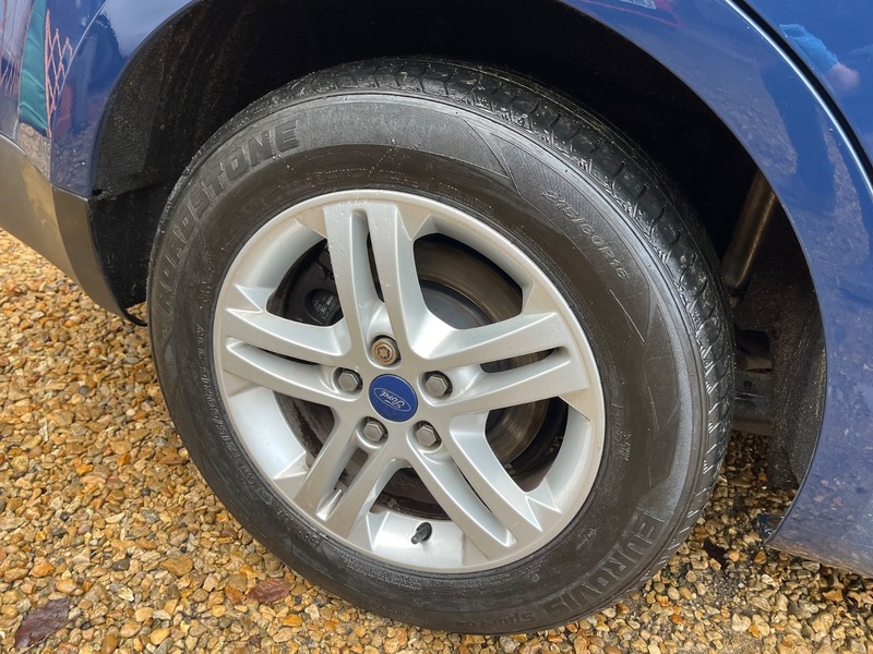 Used Ford Galaxy 2015 for sale - 77264164: Photo 3