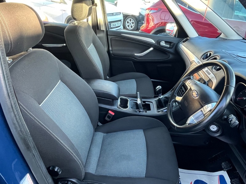 Used Ford Galaxy 2015 for sale - 77264164: Photo 9