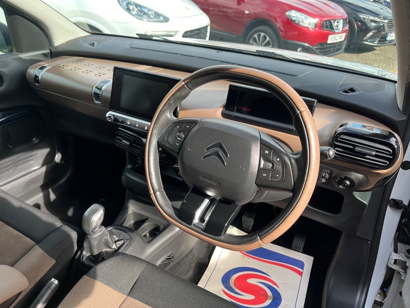 Used Citroen C4 Cactus 2014 for sale - 78102299: Photo 6