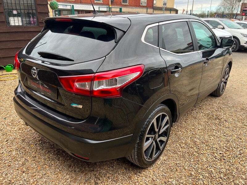 Used Nissan Qashqai 2014 for sale - 78102289: Photo 15