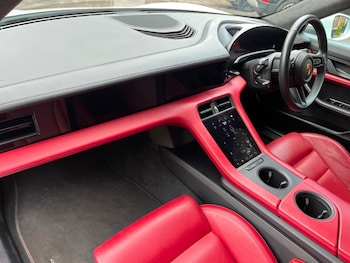 Used Porsche Taycan 2020 for sale - 78257556: Photo