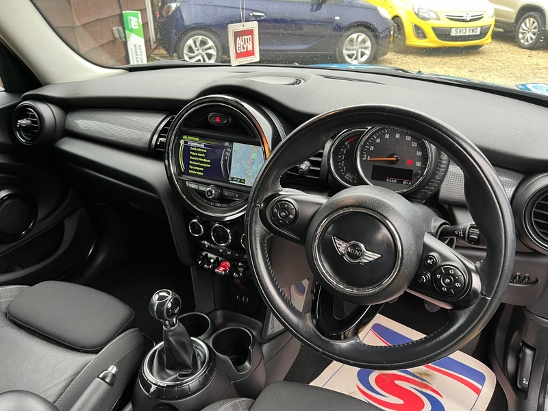 Used MINI Hatch 2015 for sale - 76863637: Photo 8