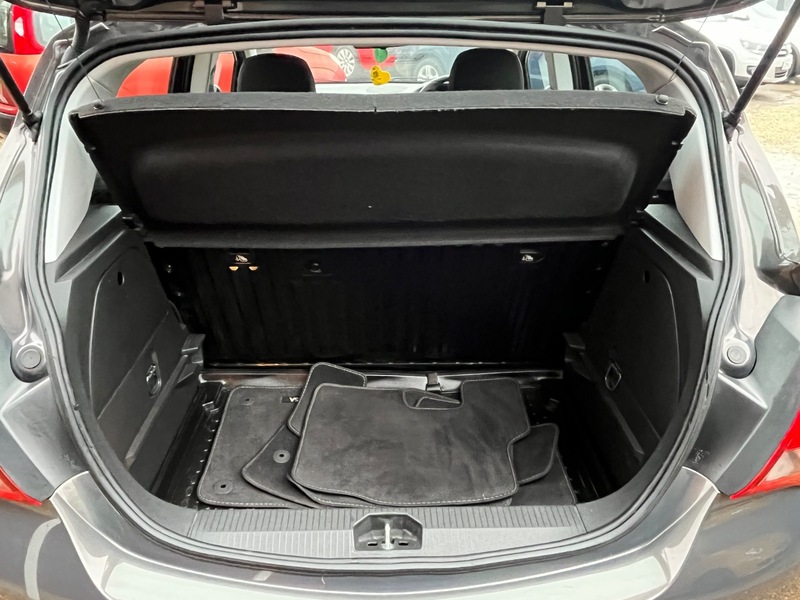 Used Vauxhall Corsa 2016 for sale - 77140386: Photo 14