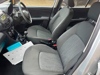 Used Hyundai i10 2012 for sale - 78213217: Photo