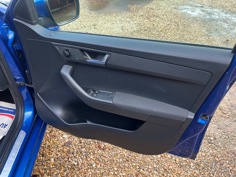 Used Skoda Fabia 2015 for sale - 76962961: Photo 10