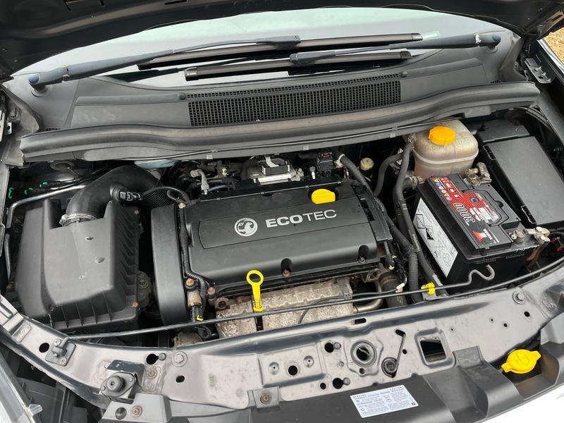 Used Vauxhall Zafira 2014 for sale - 77342359: Photo 11